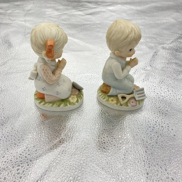 VTG Homco Gardening Boy & Girl Figurines 1452 Praying For Plants To‎ Grow 1980s - Picture 9 of 16